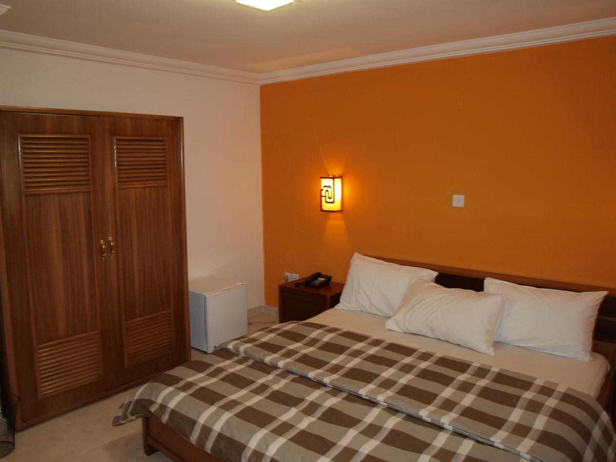 Apollo Hotel Lagos Exterior foto